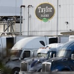 FDA Retracts Cyclospora Positive Test for Taylor Farms Lettuce Amid Outbreak