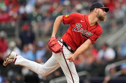 Chris Sale joins 2,700-K club as Braves demolish Rangers 15-1 in Atlanta