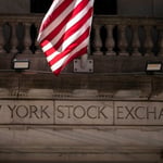 AI Stock Selloff Drags Wall Street Lower for Third Straight Session
