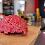 Trump's 300,000-Ton Beef Tariff Cut Targets Hamburger Prices Before Midterms