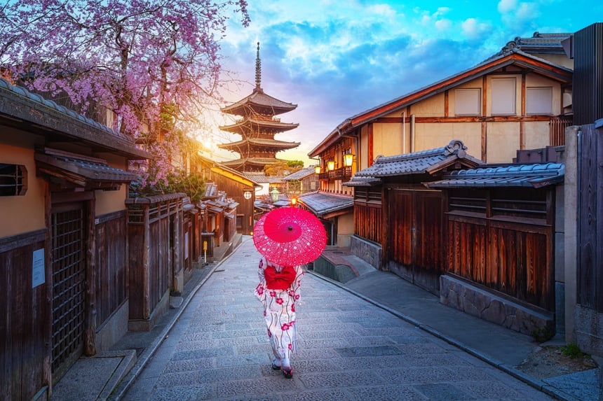IHG to Convert 14 Kyoto Hotels in One of Japan's Largest Recent Hotel Deals