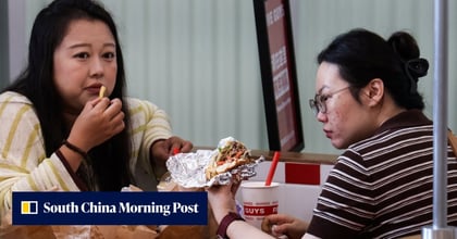 China Burger Market Heats Up as Pizza Hut and Haidilao Join Fray