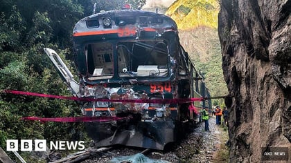 Train collision near Machu Picchu kills driver, injures 40