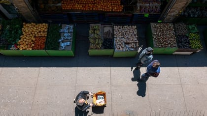 The K-Shaped Economy Theory Falters As Income And Spending Gaps Narrow