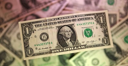 Dollar Holds Steady Ahead of Payrolls as Fed Rate Path Stays in Focus