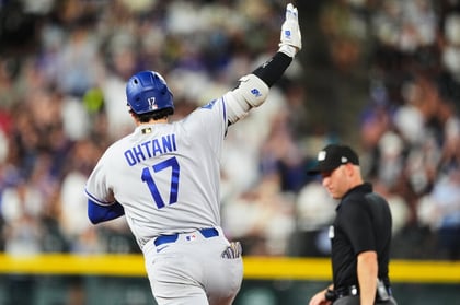 Ohtani's Knee Responds Well to Bullpen Work as Dodgers Slug Past Rockies 11-5