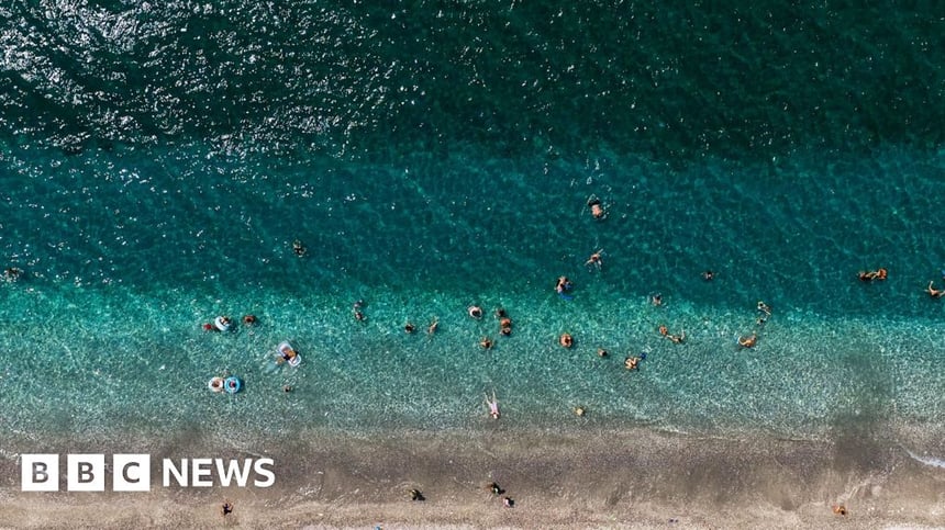 European River Cruises Stranded as Record Ocean Heat Strains Waterways
