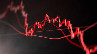 Futures Slip as AI Cost Fears Hit Chip Stocks Ahead of Nvidia Earnings
