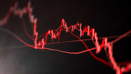 Futures Slip as AI Cost Fears Hit Chip Stocks Ahead of Nvidia Earnings