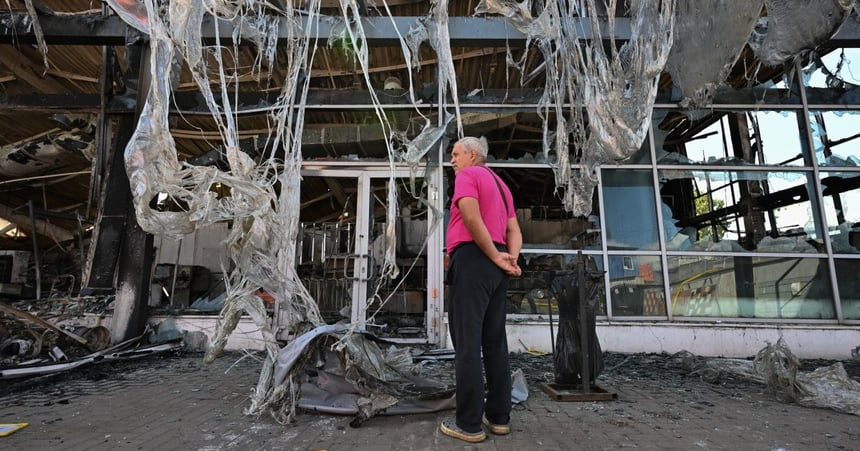 Ukrainian drones force Russian airspace closure, rerouting global flight routes