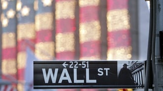 Global Market Rally Pushes Dow Toward 50,000 Amid Hidden Macro Risks