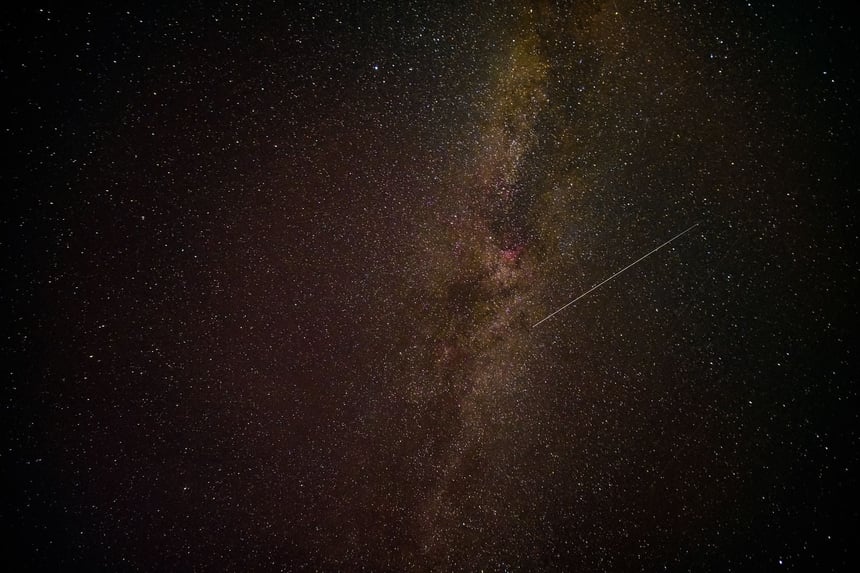 Stardust From Murchison Meteorite Is Oldest Solid Ever Held on Earth