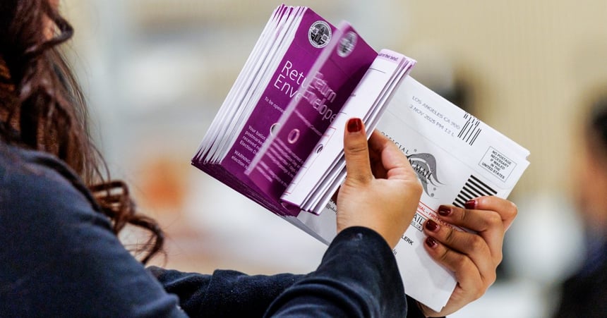 Supreme Court Clears Trump Mail-in Ballots Order Ahead of 2026 Midterms
