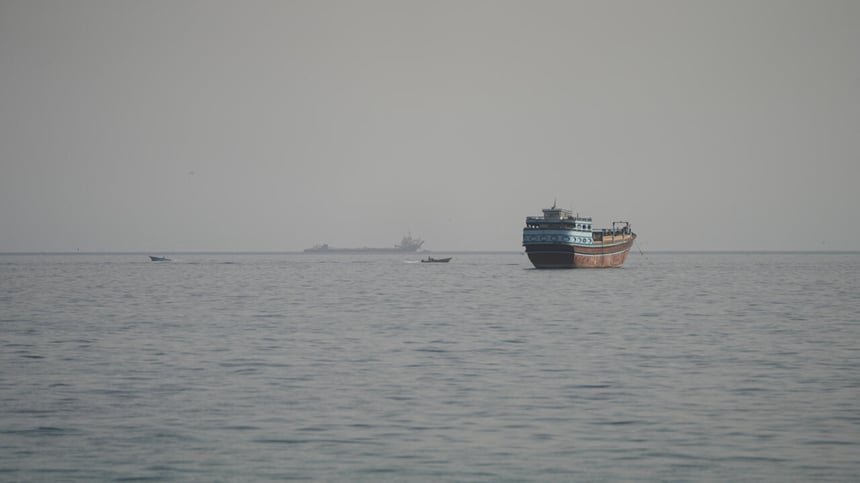 Bessent Signals Hormuz Deal Imminent as Brent Crude Plunges Below $79