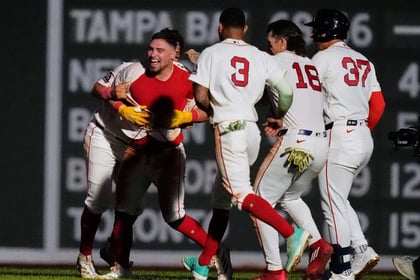 Durbin's 13th-Inning Single Caps Red Sox Comeback Win Over White Sox