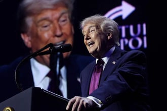 Trump's Midterm Math: Redistricting vs. Reality on Nov 3