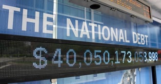 Trump's Economic Baggage Weighs Down GOP Midterm Hopes