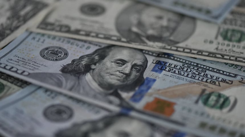 Dollar Index Flat Ahead of Jackson Hole as Treasury-Fed Tensions Simmer